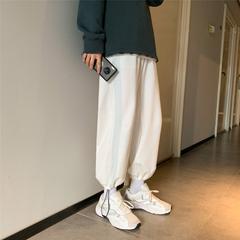 အဖြူ Sweatpants အမျိုးသား 2021 ဒီဇိုင်းသစ် အပွ ဆိုဒ် အစင်း ကိုးအချက်များ ဘောင်းဘီ ကျောင်းသား ဆွဲ ကြိုး ခြေရှုံ့ ကျယ်ပြန့်ခြေထောက် ဝေဘောင်းဘီ