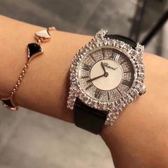 Chopard  ဓါတ်ခဲနာရီ  အဝိုင်းပုံ  အလူမီနီယံအိုး  သားရေကြိုးအမျိုးသမီးနာရီ ခေတ်သစ်လူငယ်   လူလတ်  30မီတာရေစိုခံ  နာရီ  အမျိုးသမီး   လက်ပတ်နာရီ021127 13452183