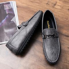 နွေဦးရာသီ All Black ရောင် Boat Shoe လုလင်တို့သည် soft အောက်ခံ Black က ဖိနပ် နတ္ထိ ဖိနပ်ကြိုး ပေါ့ပေါ့ပါးပါး နှစ်စီးမတော်တဆဖြစ် တစ်ဦးကနင်း လူပျင်း ရှူးဖိနပ်