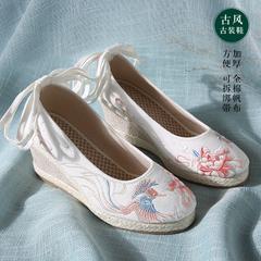 2019 ဒီဇိုင်းသစ် ဟန်တရုတ်အဝတ်အစား ဖိနပ် အမျိုးသမီး ချယ်လှယ်သောဖိနပ် တွဲဖက် ဟန်တရုတ်အဝတ်အစား ရှေးကာလ ဒေါက်ဖိနပ် ဆငျခလြော ကြိုး ရှေးဟောငျးအီဂဝတ်စုံ အရှိန်မြင့် အထည်ဖိနပ်