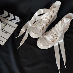 ဖဲကြိုး အဖြူရောင်ဖိနပ် အမျိုးသမီး နွေရာသီ တရာ ယူ ulzzang ကျောင်းသား 2021 ဒီဇိုင်းသစ် ins လမ်း မှာယူရန် ဒီရေကျ လည်မြင့် canvas ဖိနပ် အမျိုးသမီး